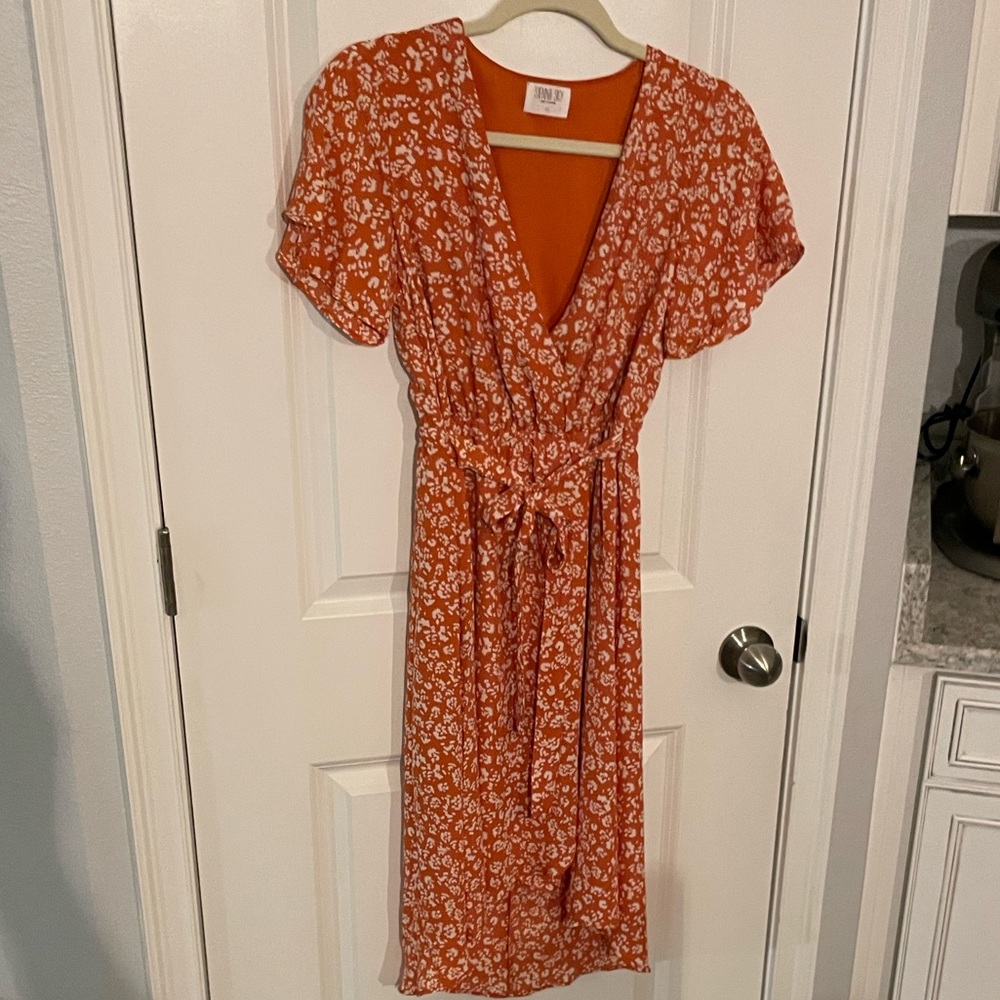 Sienna Sky Spring Floral tie-waist midi dress